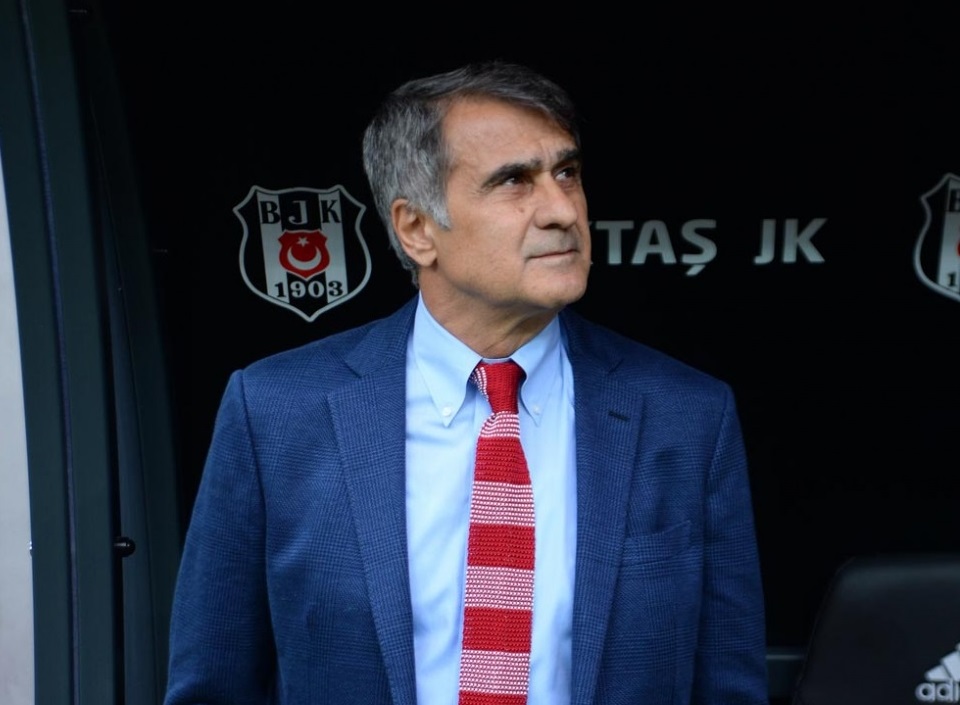Şenol Güneş'in 1 yılı daha var!