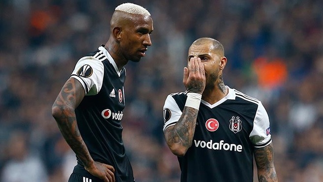 Anderson Talisca zirvede