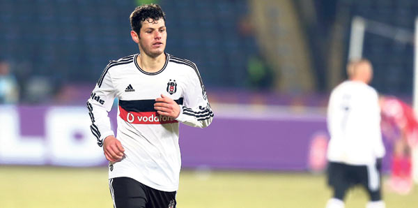 Pedro Franco'dan da kutlama mesajı geldi