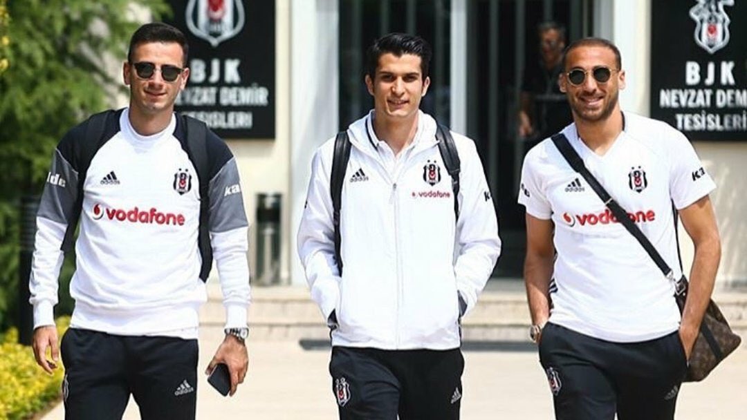 Ayrılmaz üçlüden mesaj var: "Açız, doymuyoruz, önümüzdeki sezon da şampiyonluğu istiyoruz"