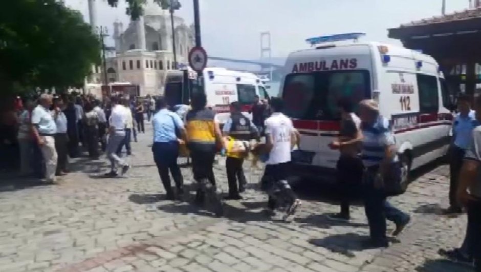 FLAŞ |Boğaz'daki kutlamalar sırasında yaralanan taraftarın son durumu!