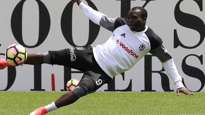 Aboubakar pazarlığı kızıştı