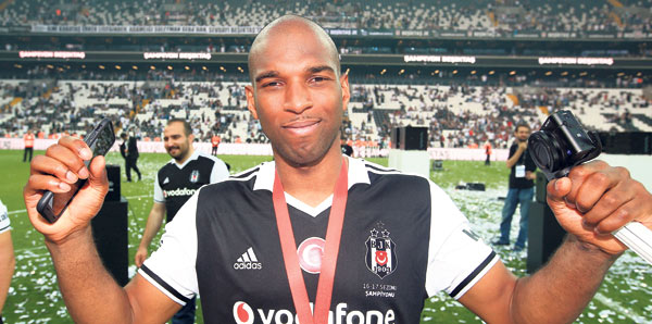 Şampiyonluk kutlaması tam bir çılgınlıktı