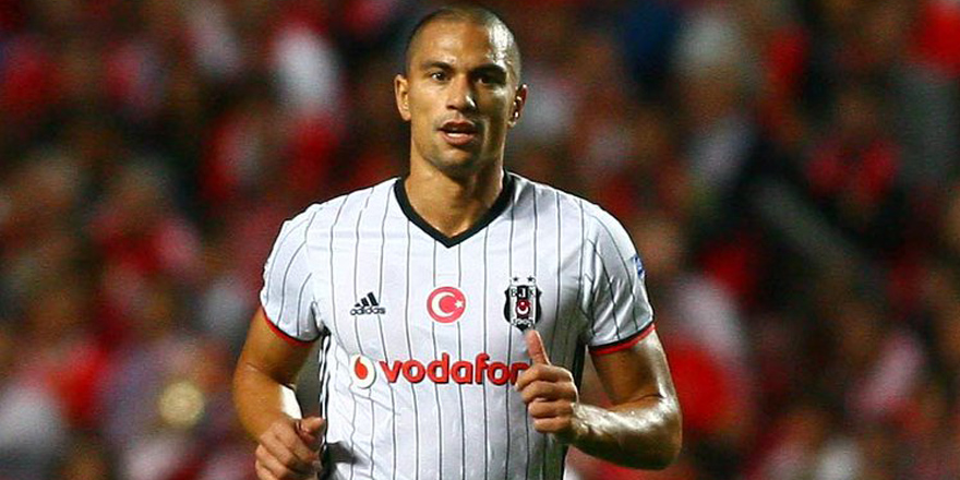 Gökhan İnler'e büyük sevgi