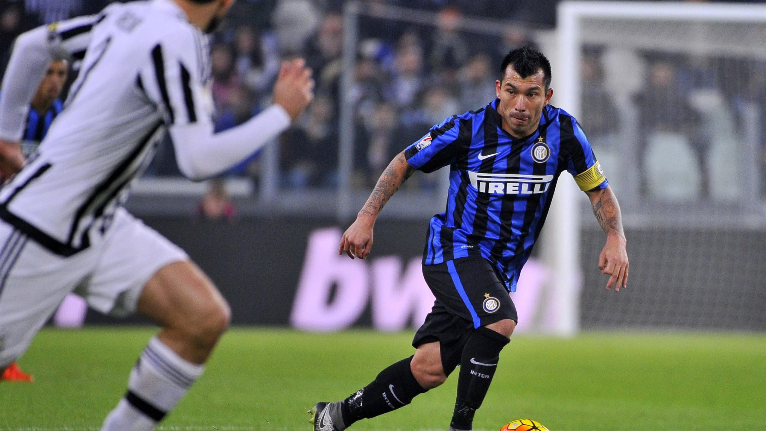 Inter, Medel'e teşekkür etti!