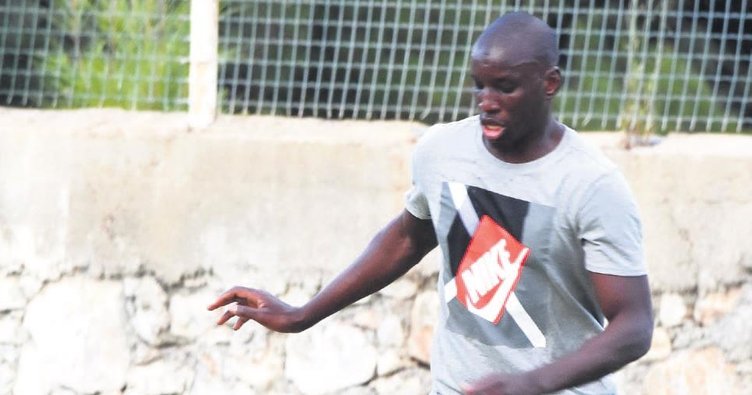 Demba Ba 697 gün sonra!