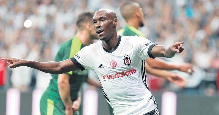Atiba, Süper Lig'in zirvesinde! Tolgay hemen peşinde...